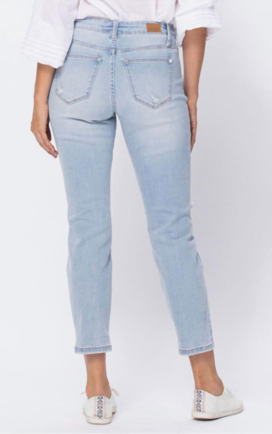 Judy Blue - Destroyed Boyfriend Jeans