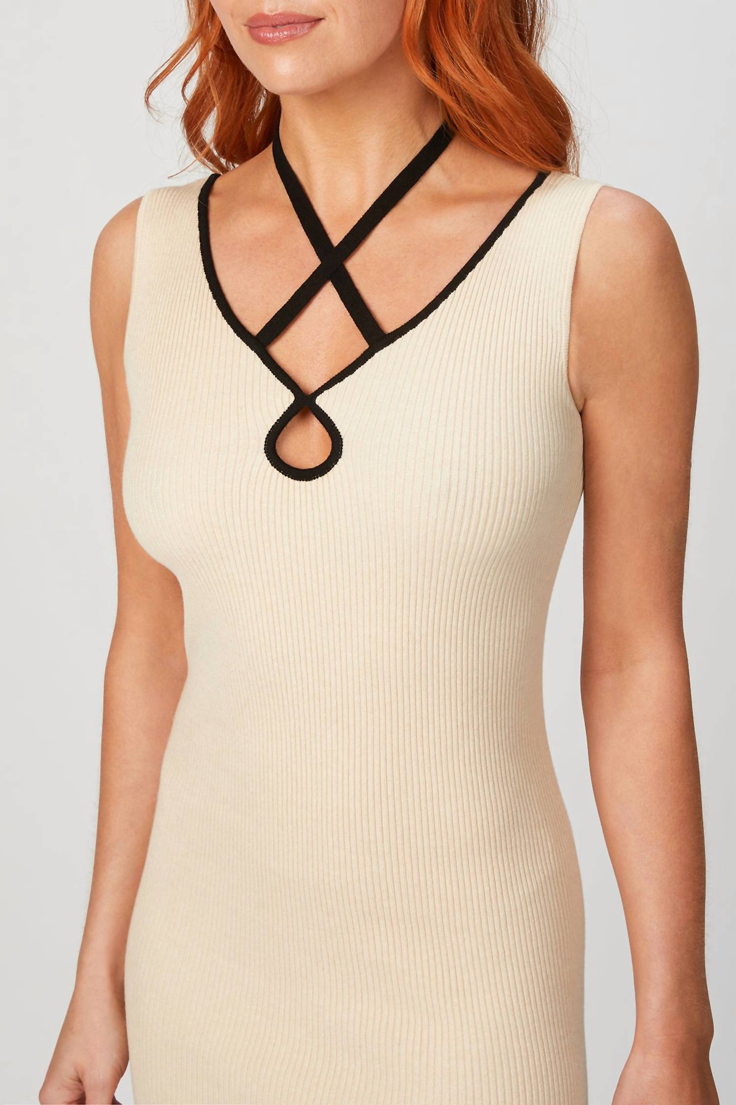 COTTON KEY HOLE KNIT DRESS