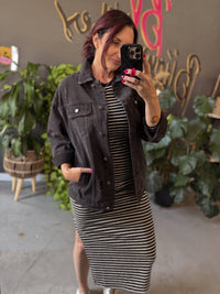 Veveret - Women's Oversized Denim Jacket