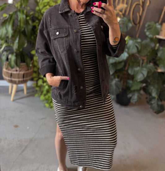 Veveret - Women's Oversized Denim Jacket