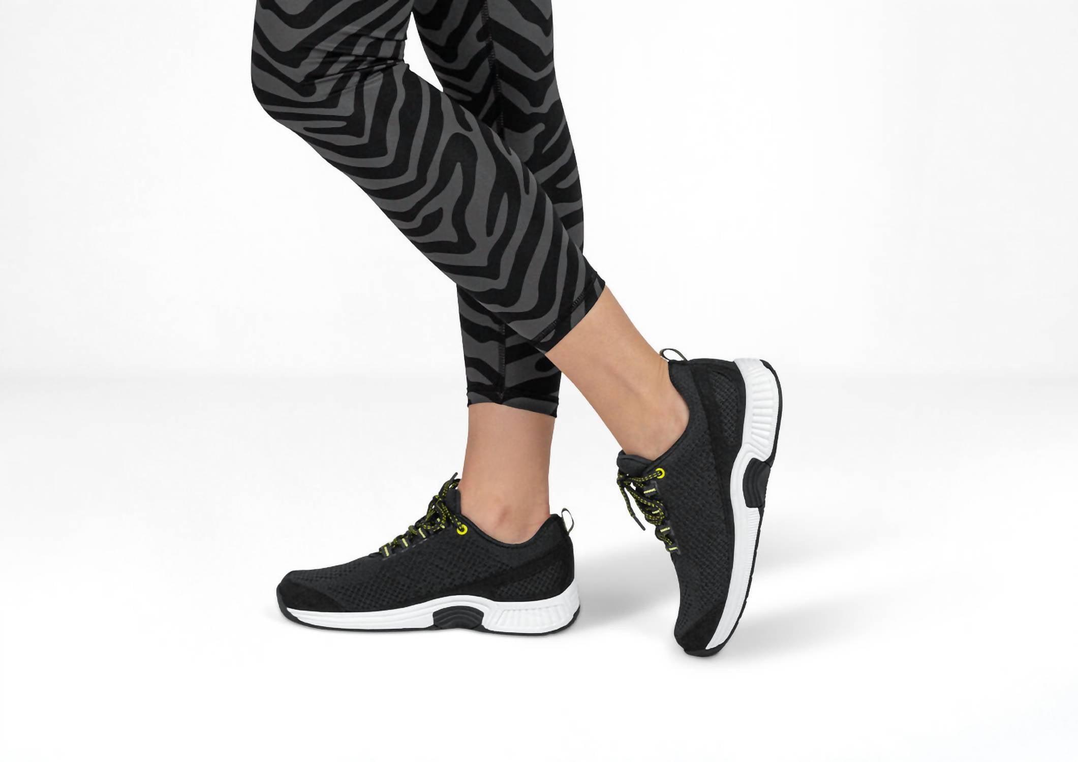 Orthofeet - Women's Coral Athletic Mesh Shoe
