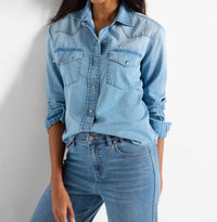 Nic + Zoe - Western Denim Collar Long Sleeve Button Front Shirt