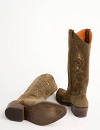 Penelope Chilvers - Women's Goldie Paloma Suede Boot