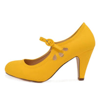 Chase + Chloe - Women's Kimmy-21 Round Toe Pierced Mid Heels