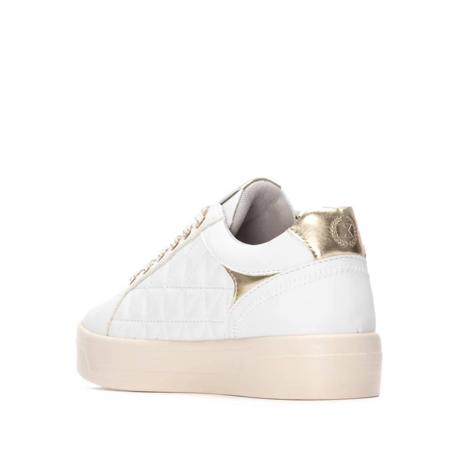 Xti - Women's 144413 Round Toe Sneakers