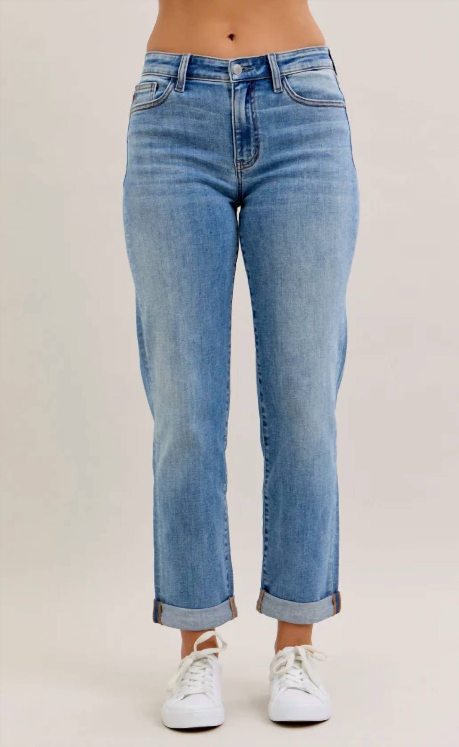 Judy Blue - Mid Rise Boyfriend Jeans
