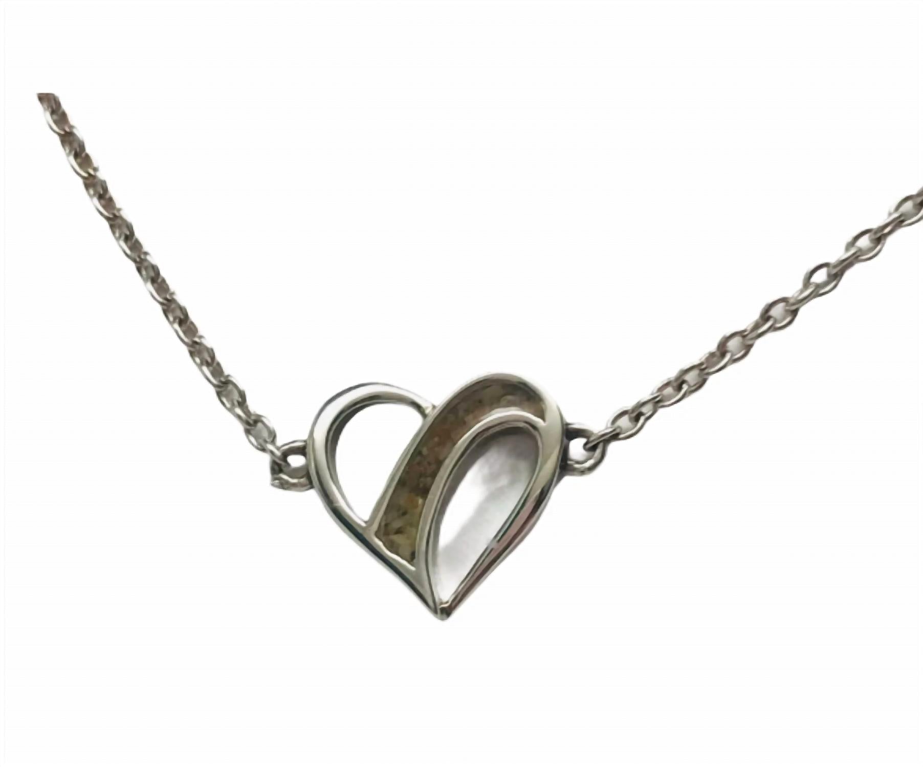 Dune Jewelry - Women's Traveling Heart Delicate Chain Bracelet