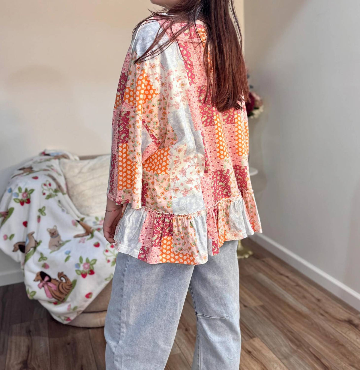 Easel - Print Oversized Peplum Top