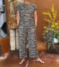 See And Be Seen - Dare To Be Distressed Short Sleeve Top And Wide Pants Set