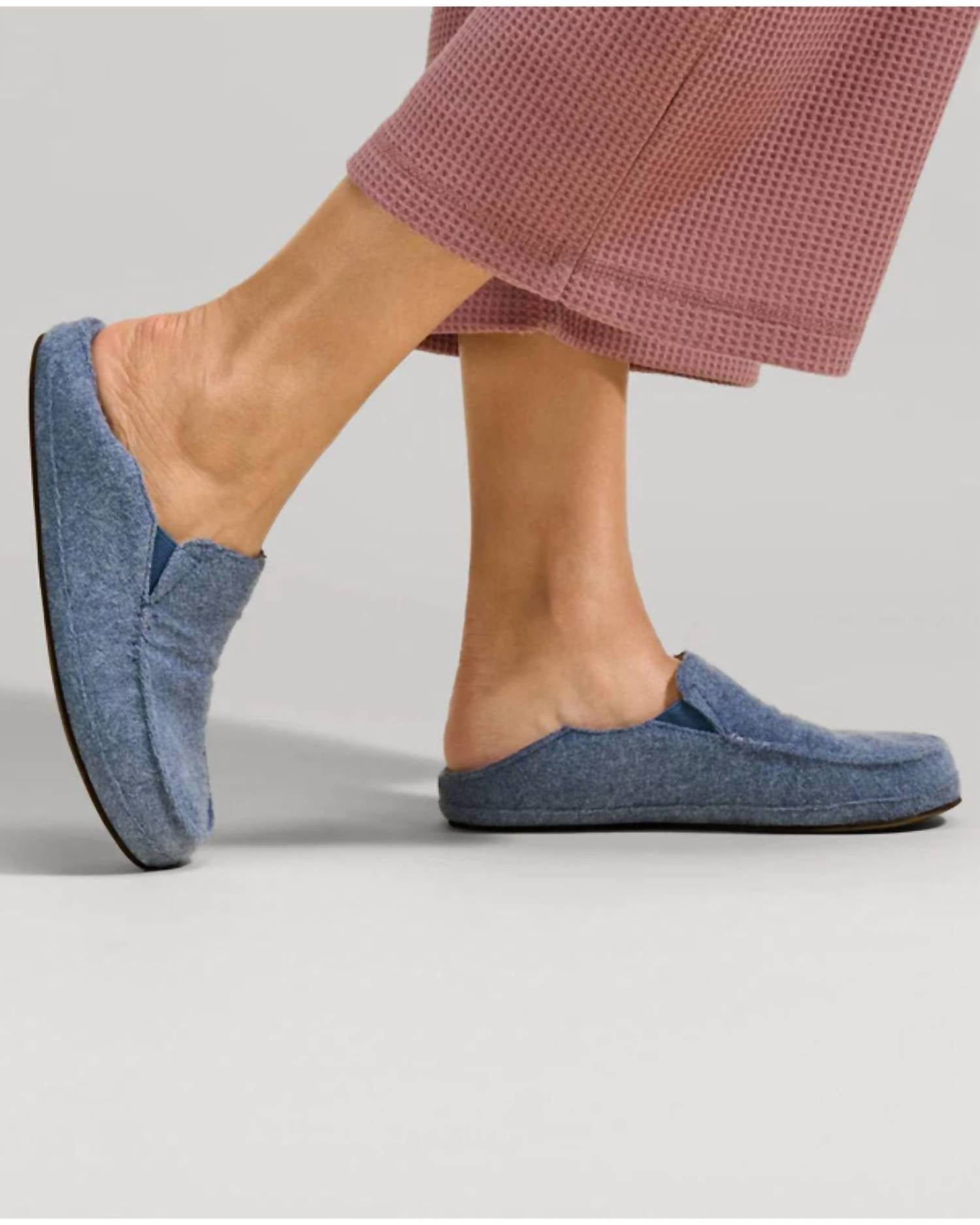 Olukai - Women's Nohea Hulu Terry Cloth Slippers