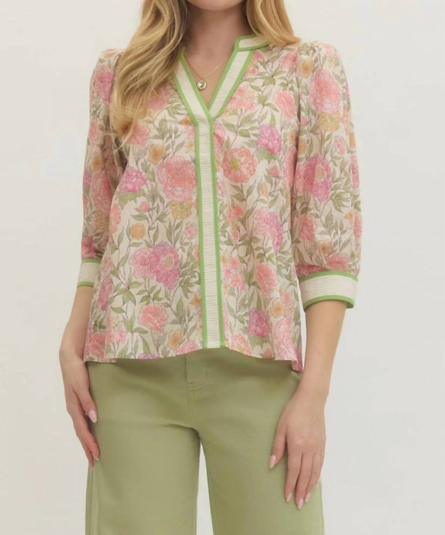 Entro - V-neck Floral Blouse