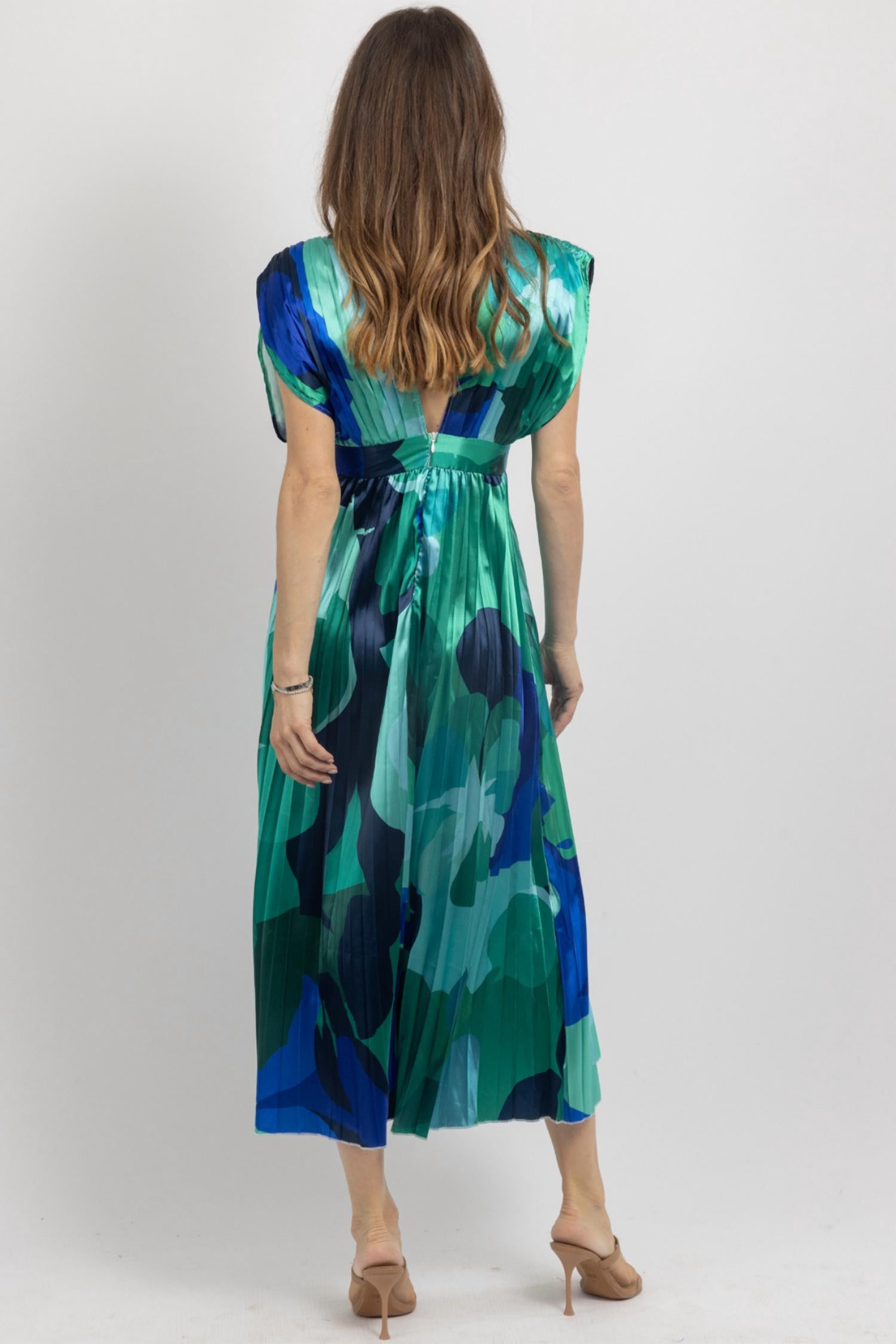 Miss Sparkling - Statement Shoulder Dress