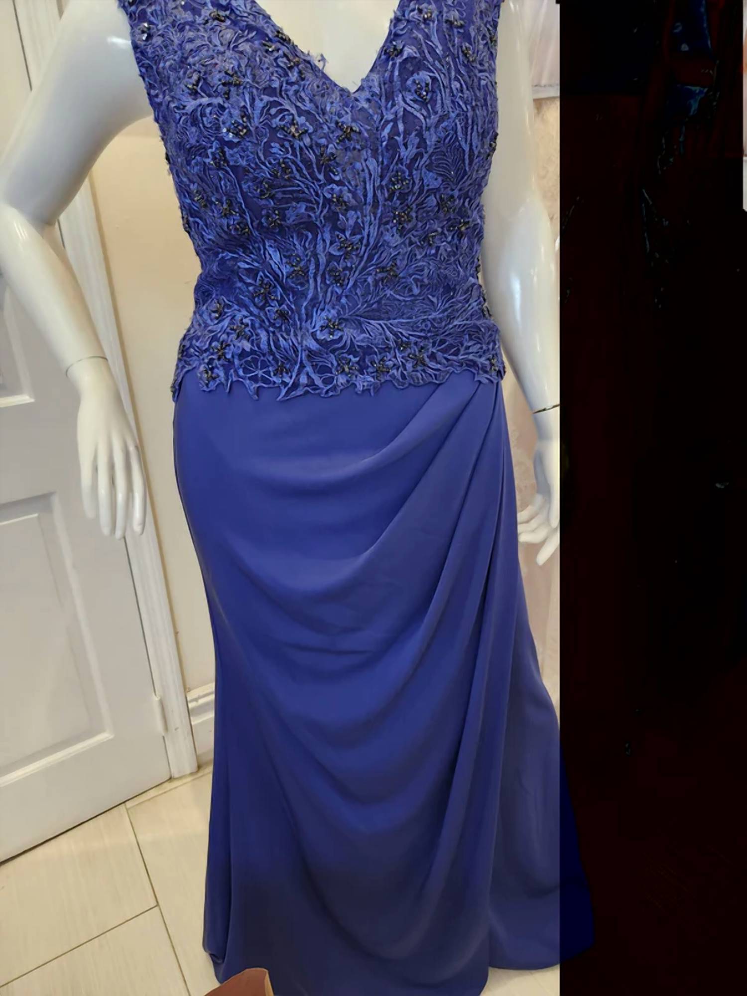 Montage By Mon Cheri - Cap Sleeve Evening Gown with Slit