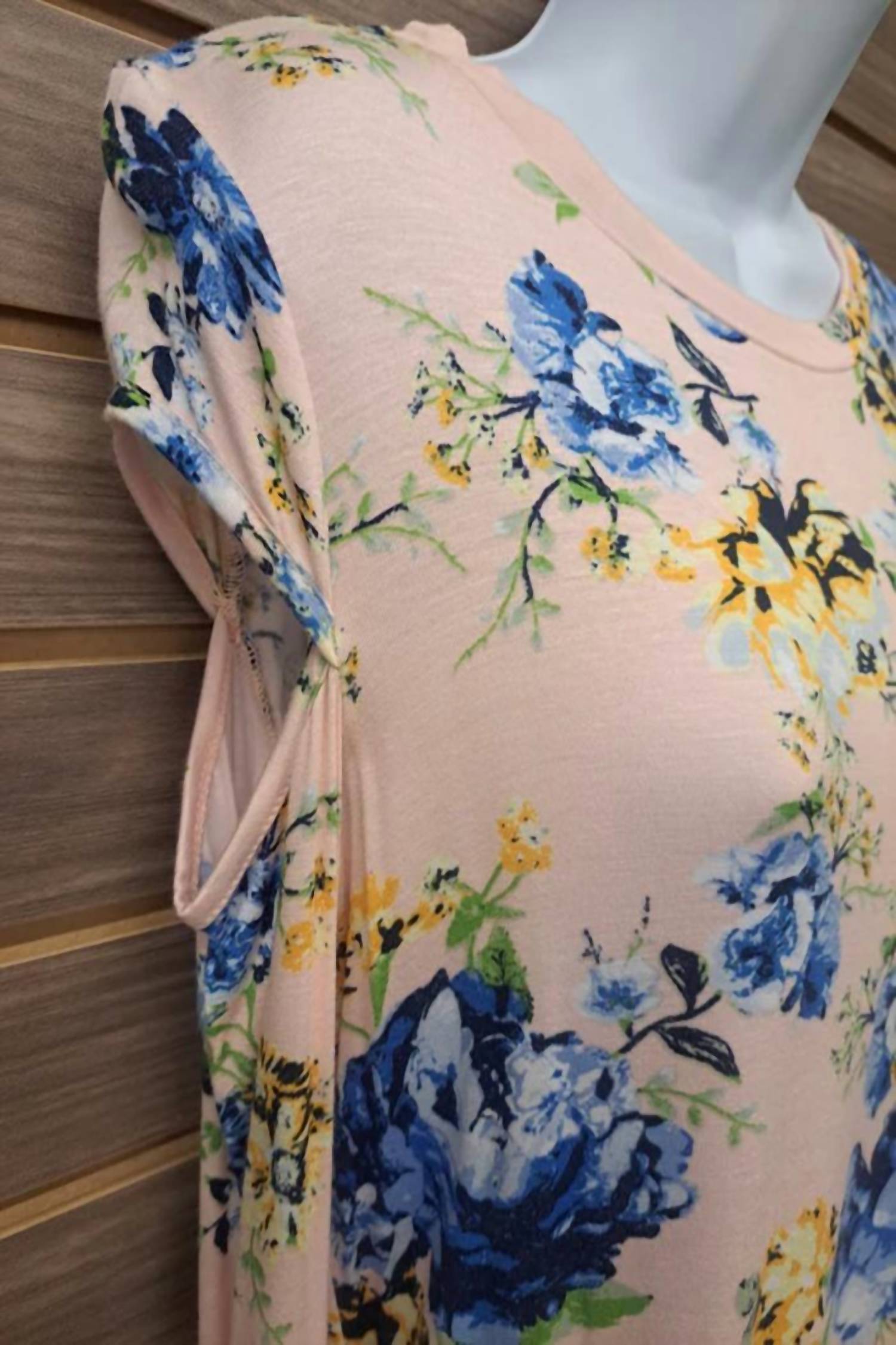 Auditions - Women's Floral Cold Cap Shoulder Long Sleeve