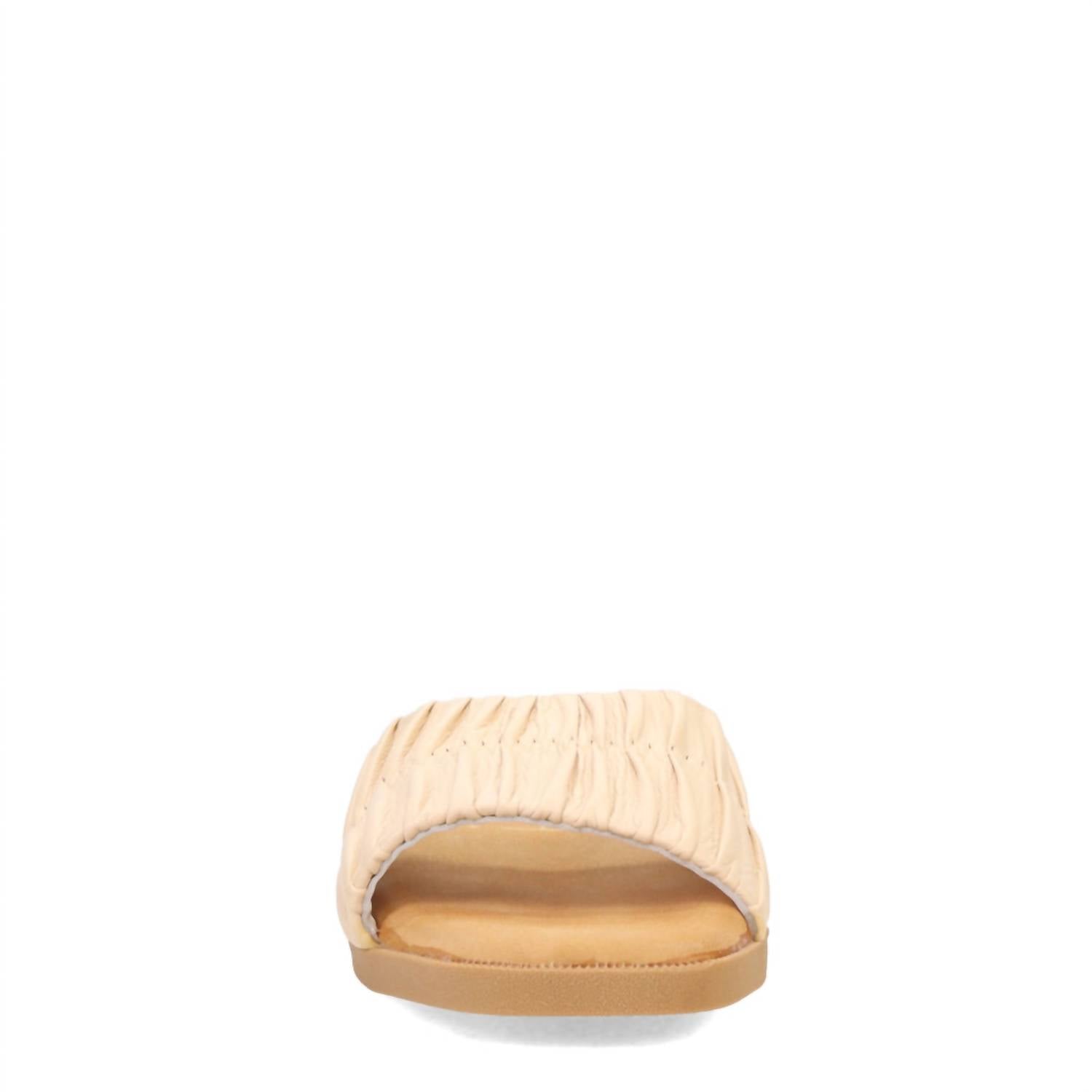 Matisse Women's Viva Sandal in natural - women's sandal - detail view