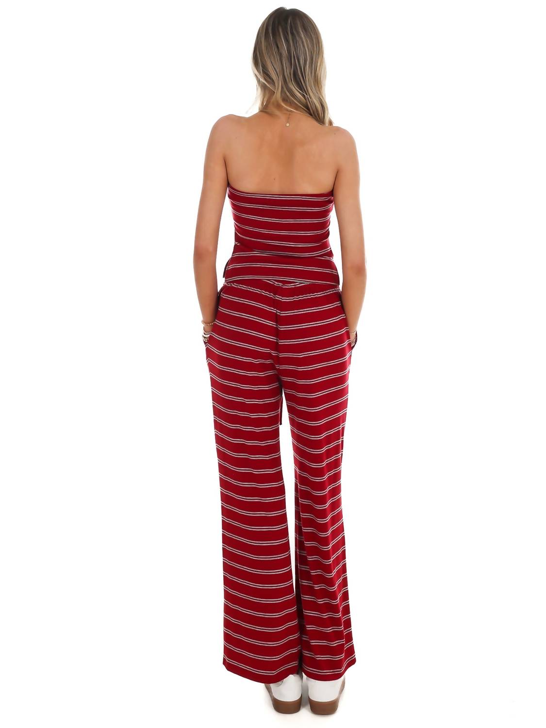 Le Lis - Along The Lines Stripe Two Piece Set