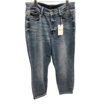Judy Blue - Women's Cuffed Boyfriend Jeans