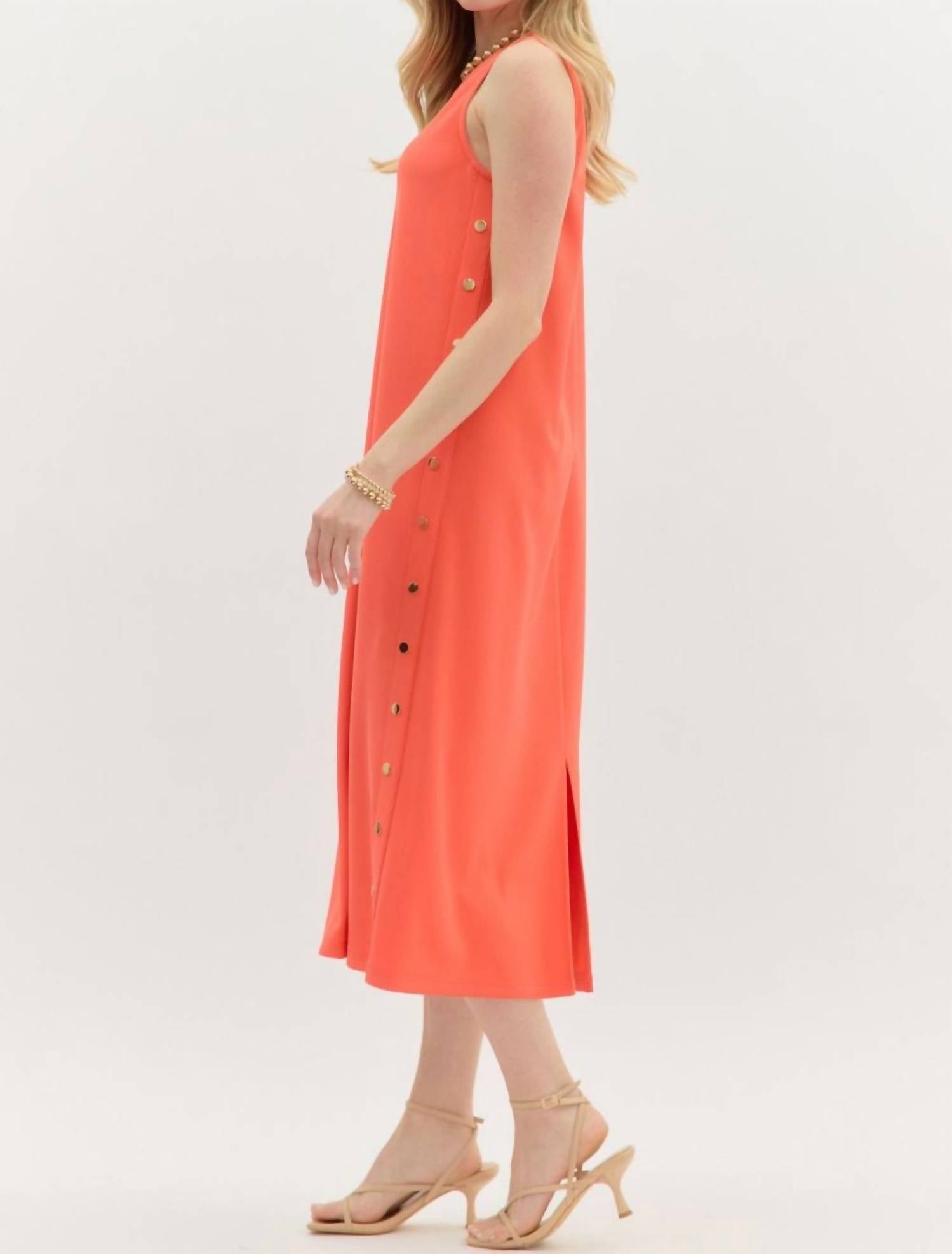 Entro - Solid Rib Textured Midi Dress