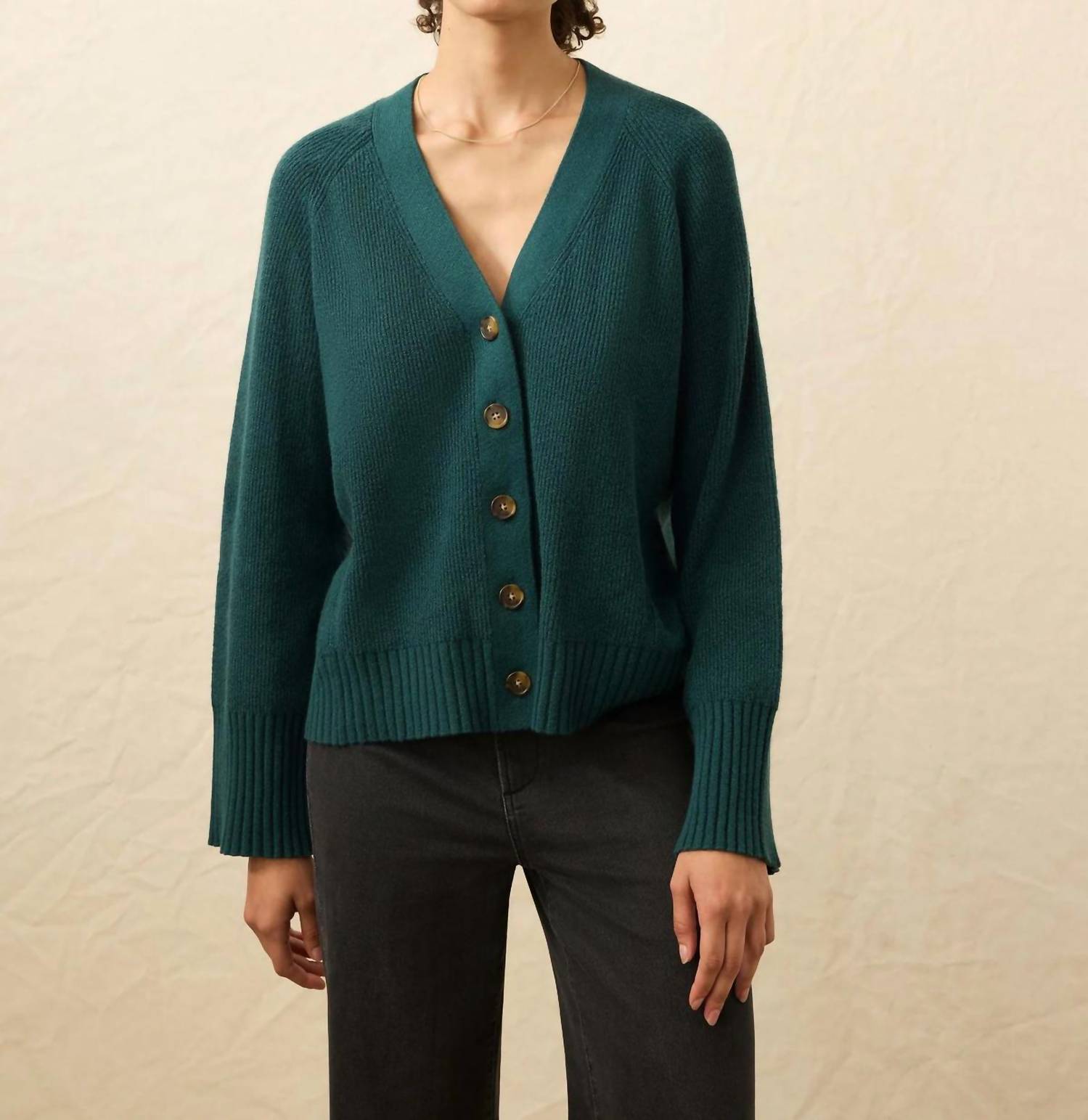 Faherty - Jackson V-neck Cardigan