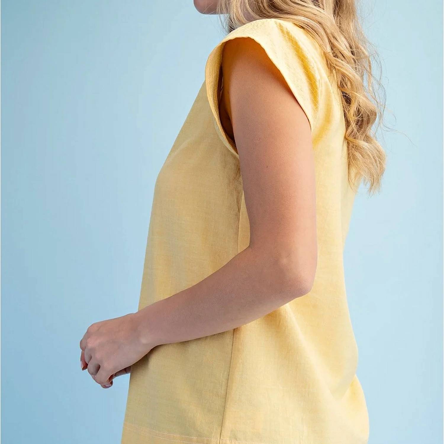 Gigio - Trapunto Stitched V Neck Blouse