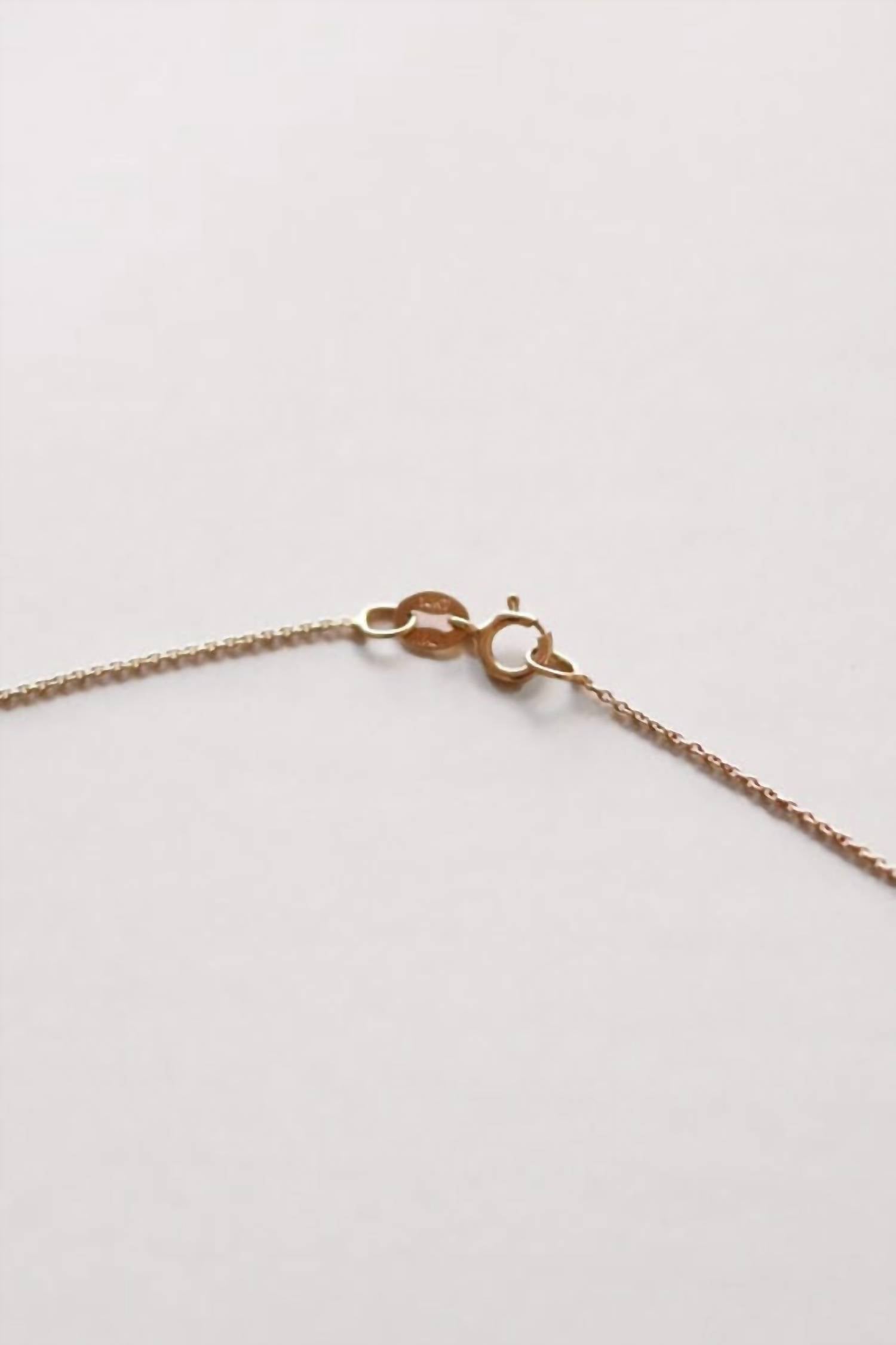 Carrie Hoffman - Women's Single Pearl Necklace
