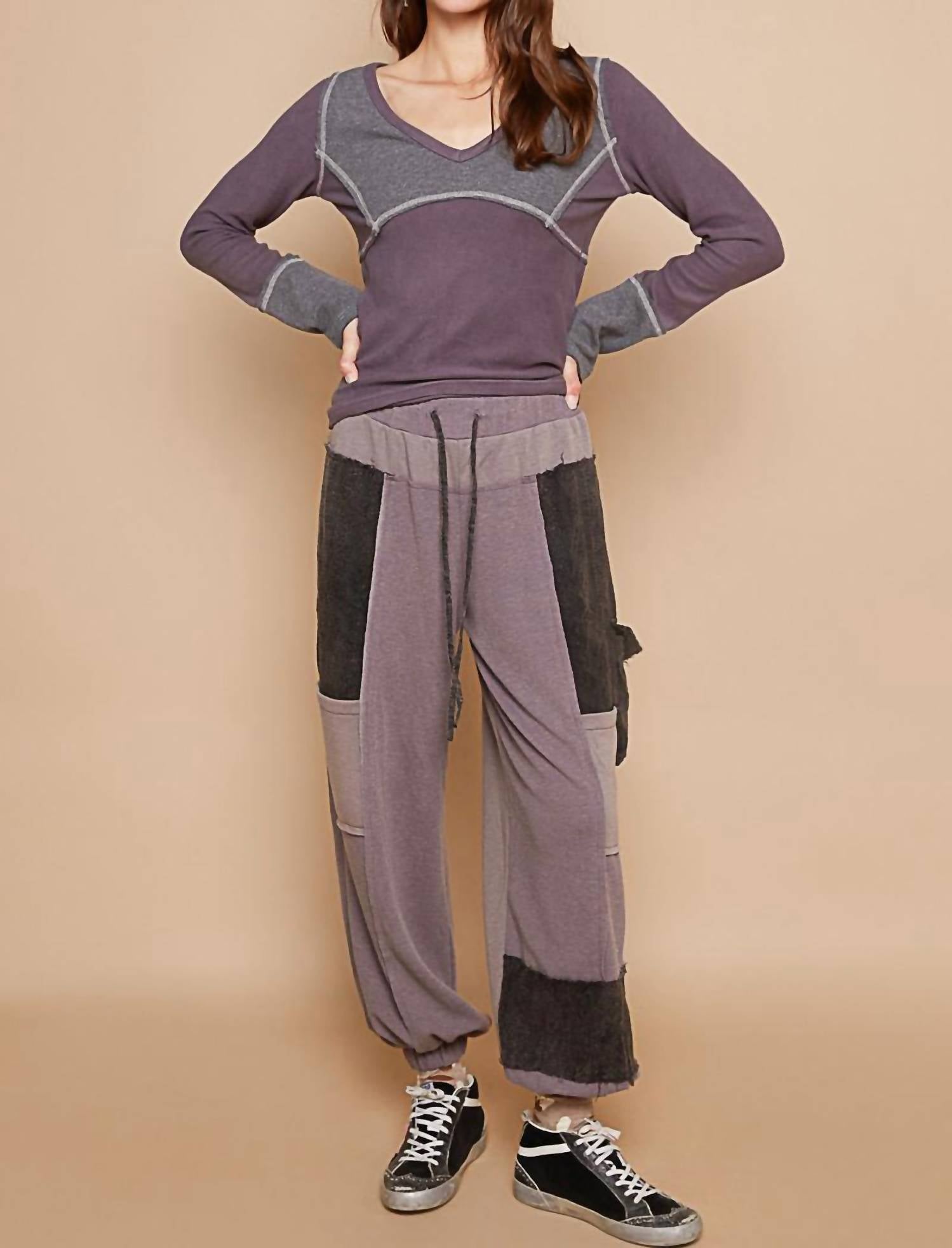 Pol - V-neck Fitted Top