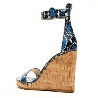 Nisha Sandal