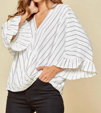 ANDREE BY UNIT Jude 3/4 Sleeve Top in white - women's blouse