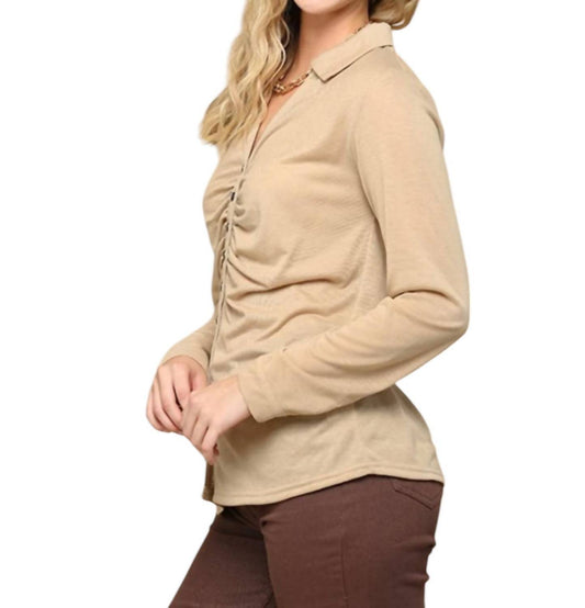 Gigio - Solid Knit and Ruched Detail Button Down Top