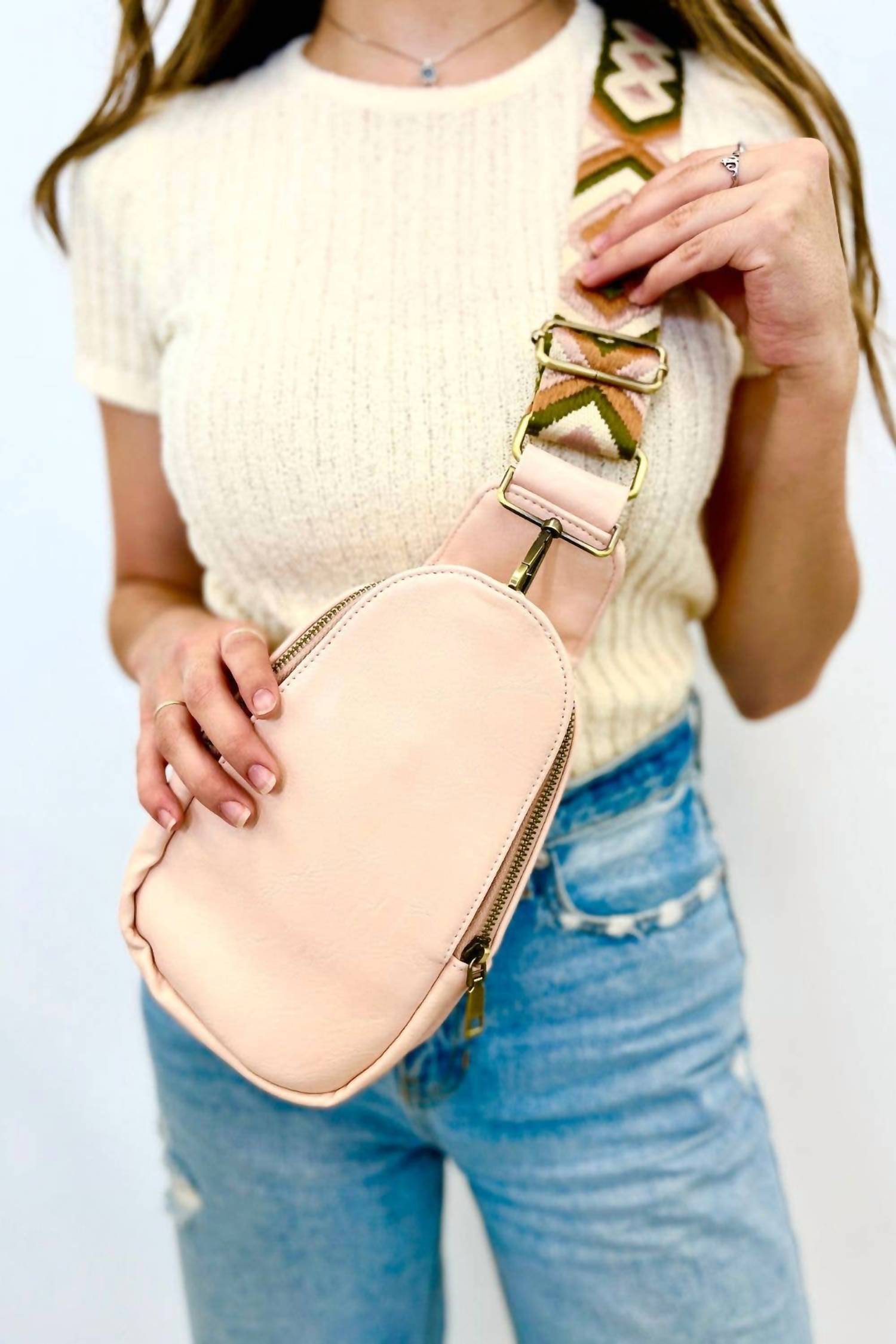modern + chic Women's Sutton Sling Crossbody Fanny Bag in blush - women's bag