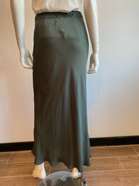 Velvet By Graham & Spencer - Women's Cadence Satin Skirt