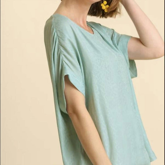 Umgee - Animal Jacquard Dolman Sleeve Top