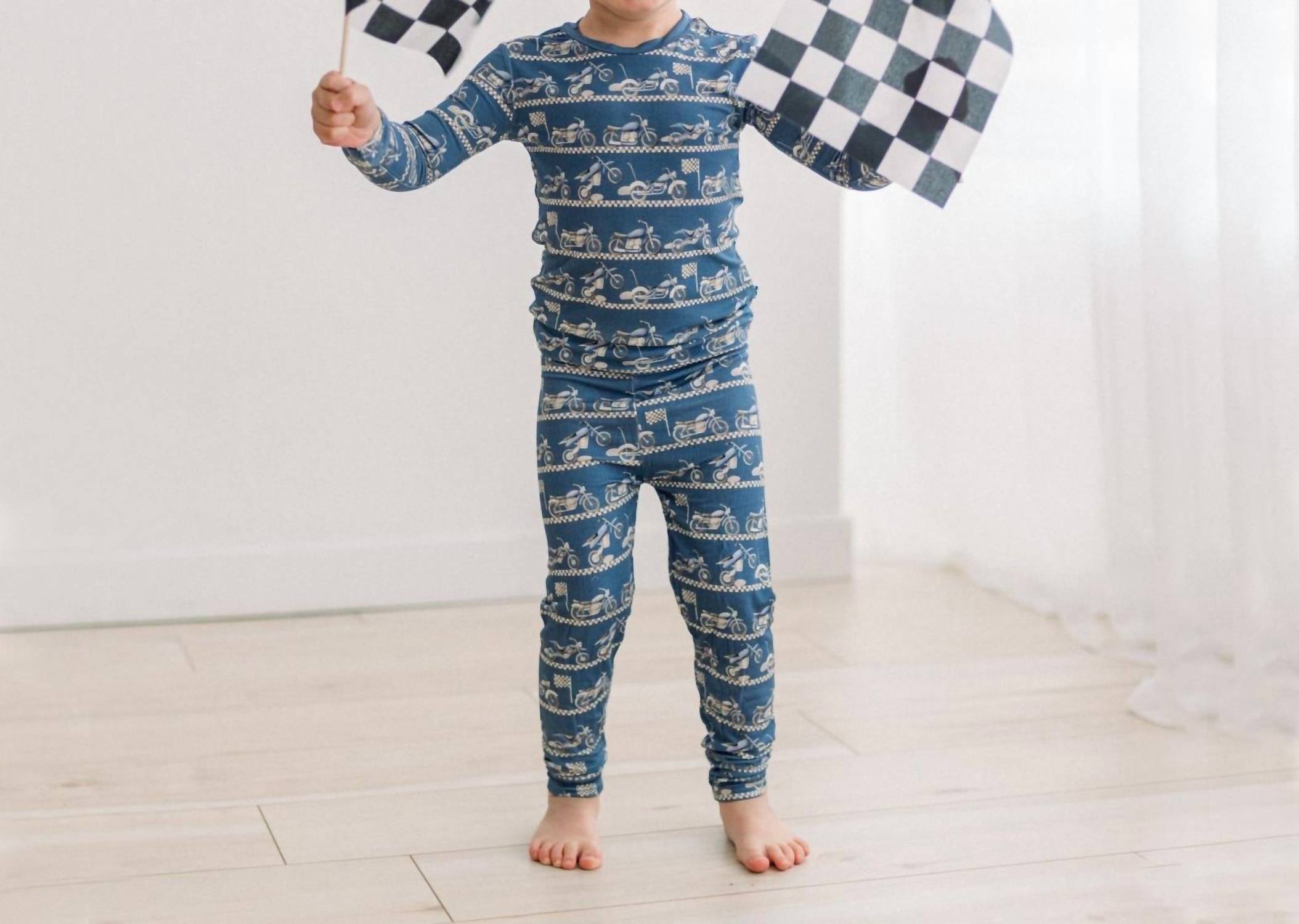 Kickee - Boy's Long Sleeve Pajama Set