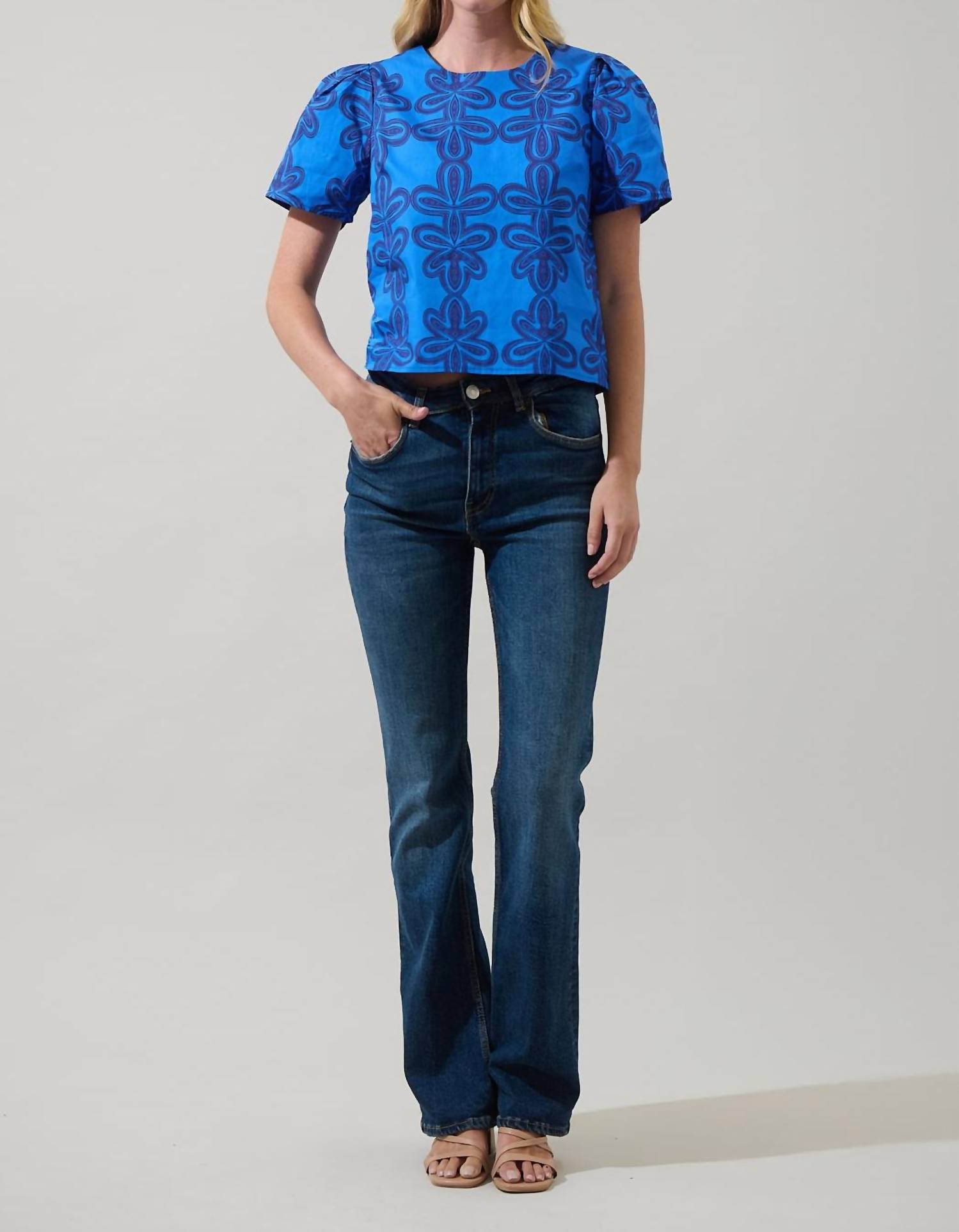 Sugarlips - Romery Abstract Tilma Short Sleeve Top