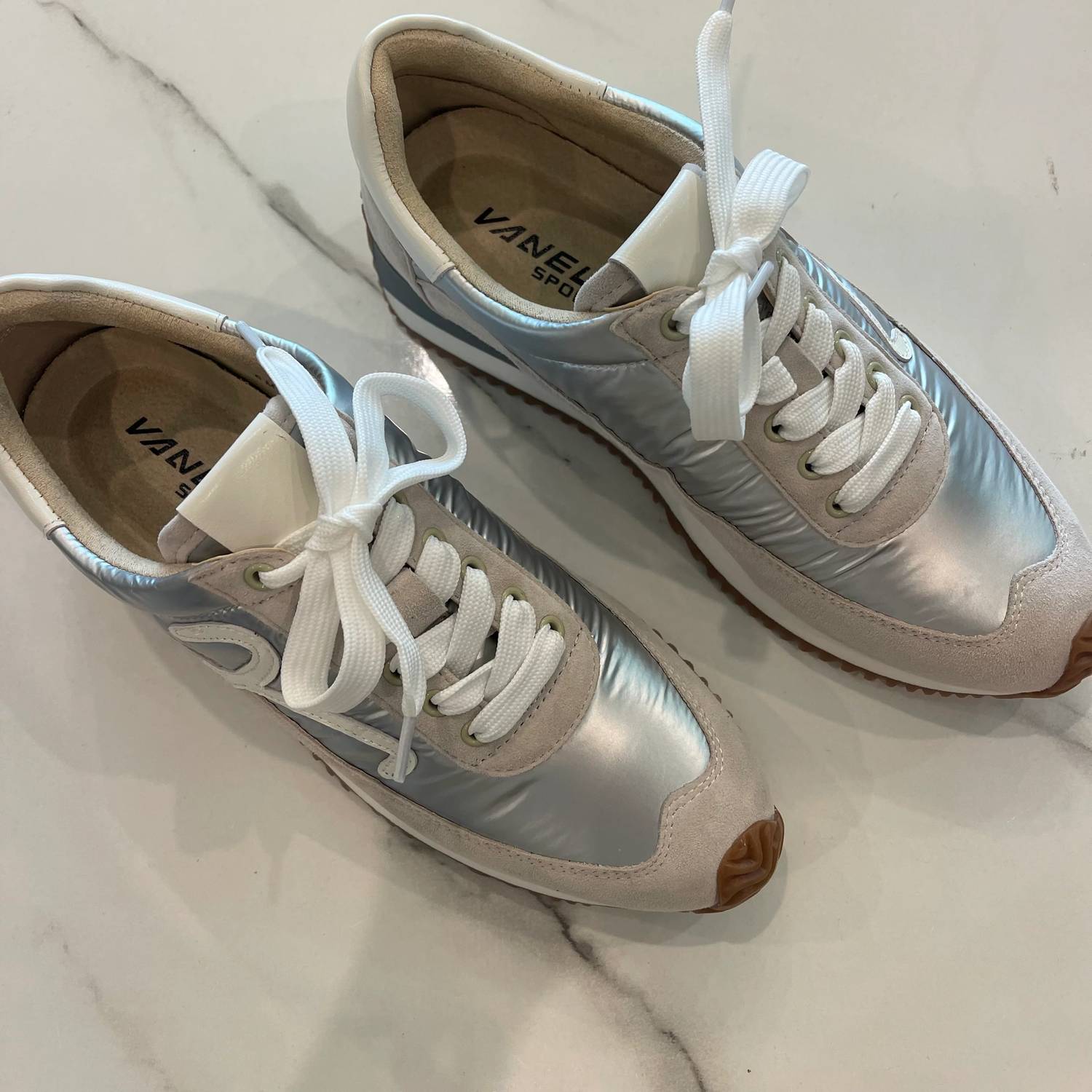 Vaneli - Women's Queen Sneaker