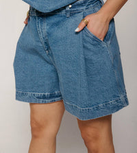 Sixxta - High-rise Classic Denim Short