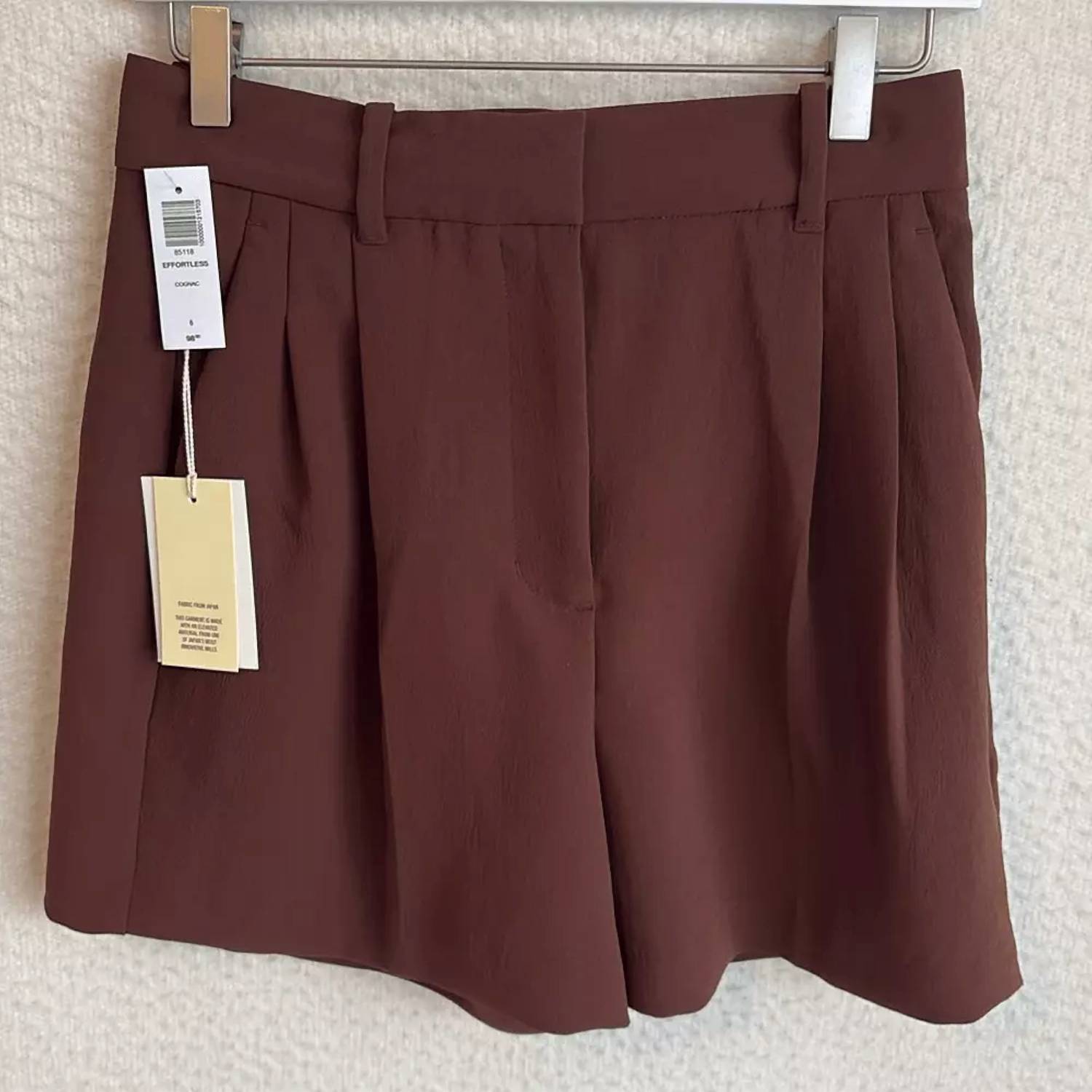 Wilfred - Women's Aritzia Effortless Shorts