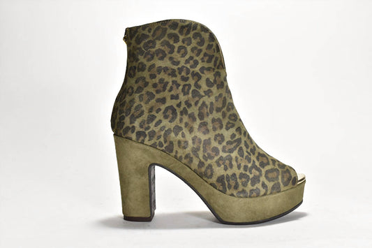 Cordani - Women's Tabbi Peep-toe Bootie