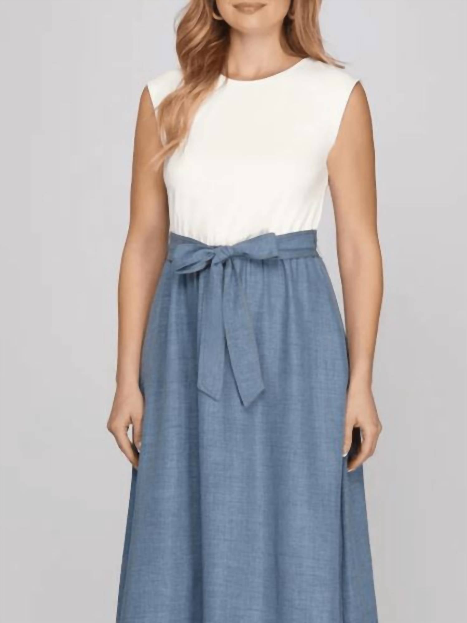She + Sky - Sleeveless Midi Dress