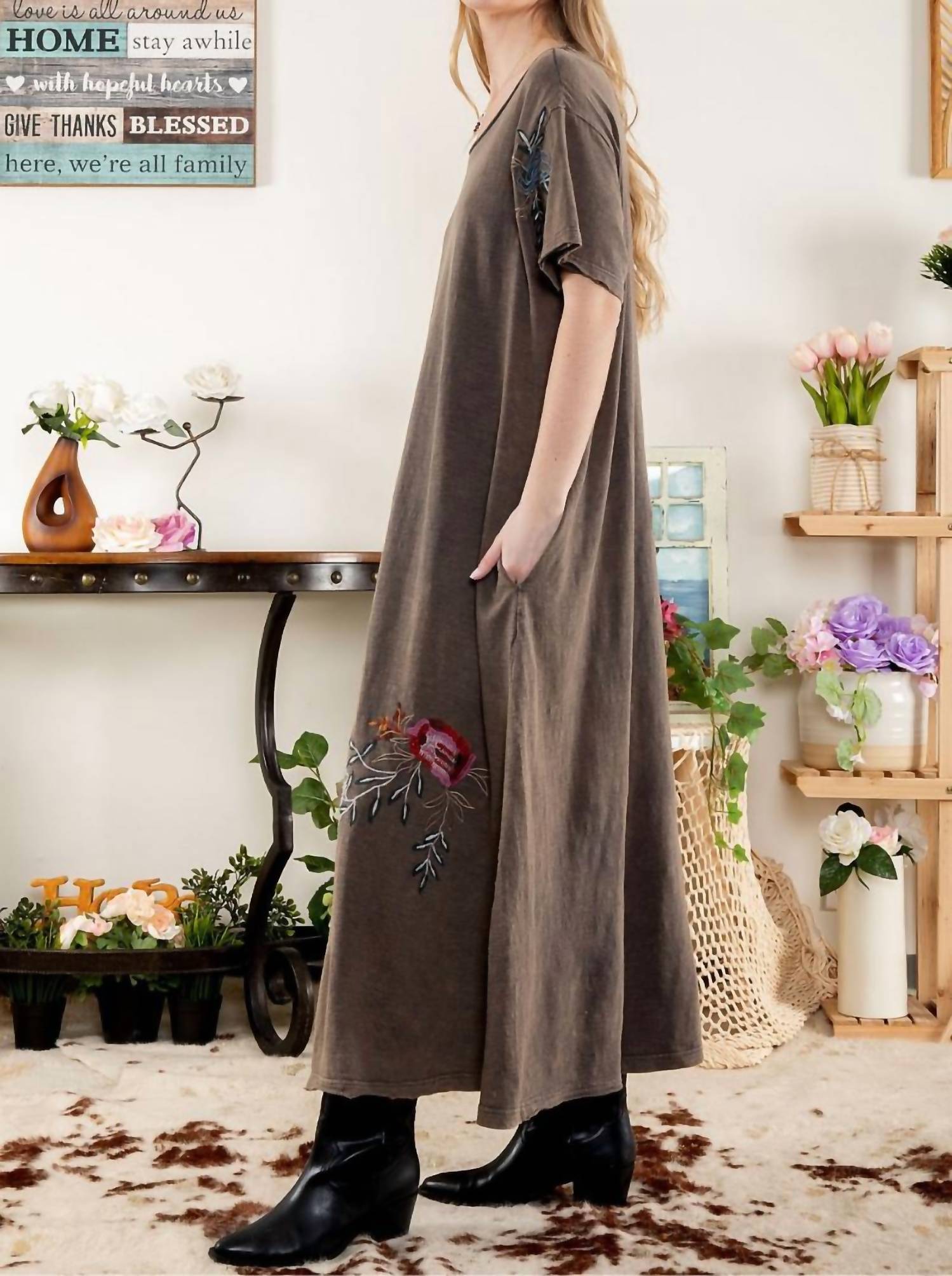 Blue Velvet - Beautiful Embroidered T-shirt Maxi Dress