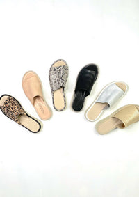 The Flexx - Women's Slide Sandal