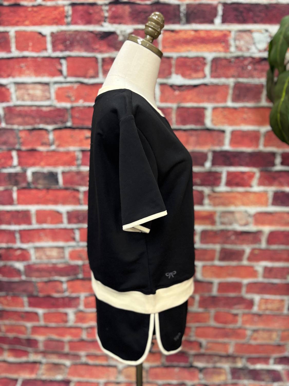 Simply Southern Women's Sporty Chic Skort Set in black - women's sleepwear - detail view