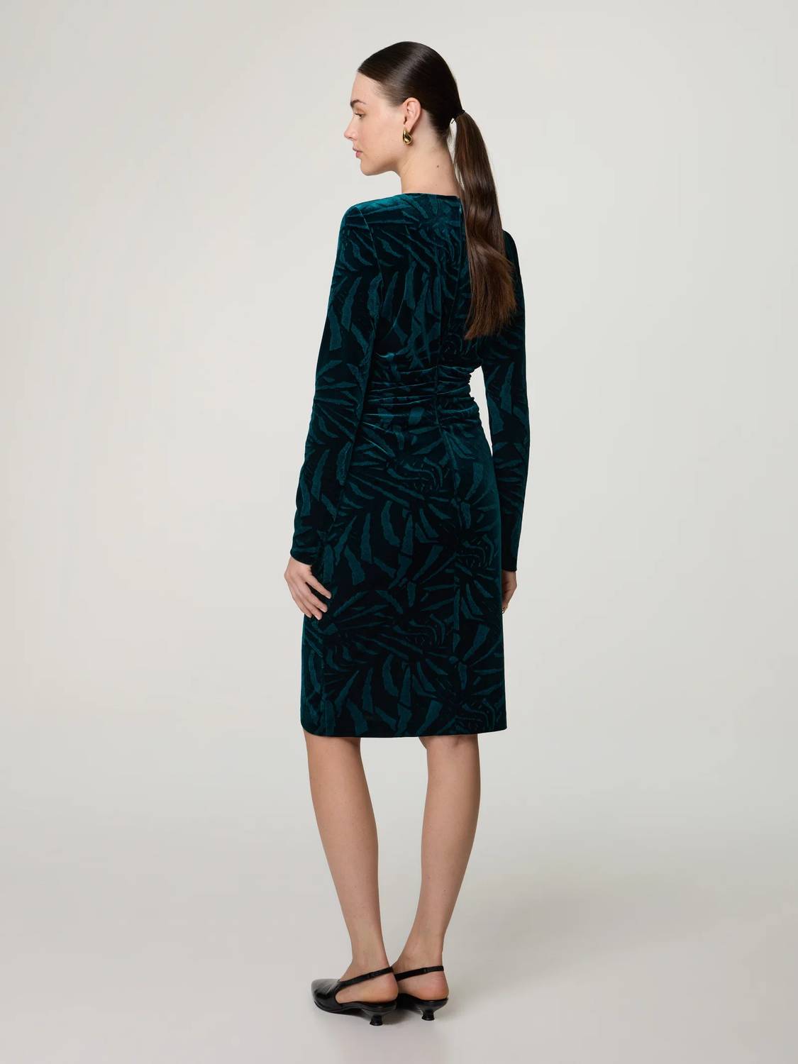 Talbot Runhof - Velvet Ruched Long Sleeve Dress