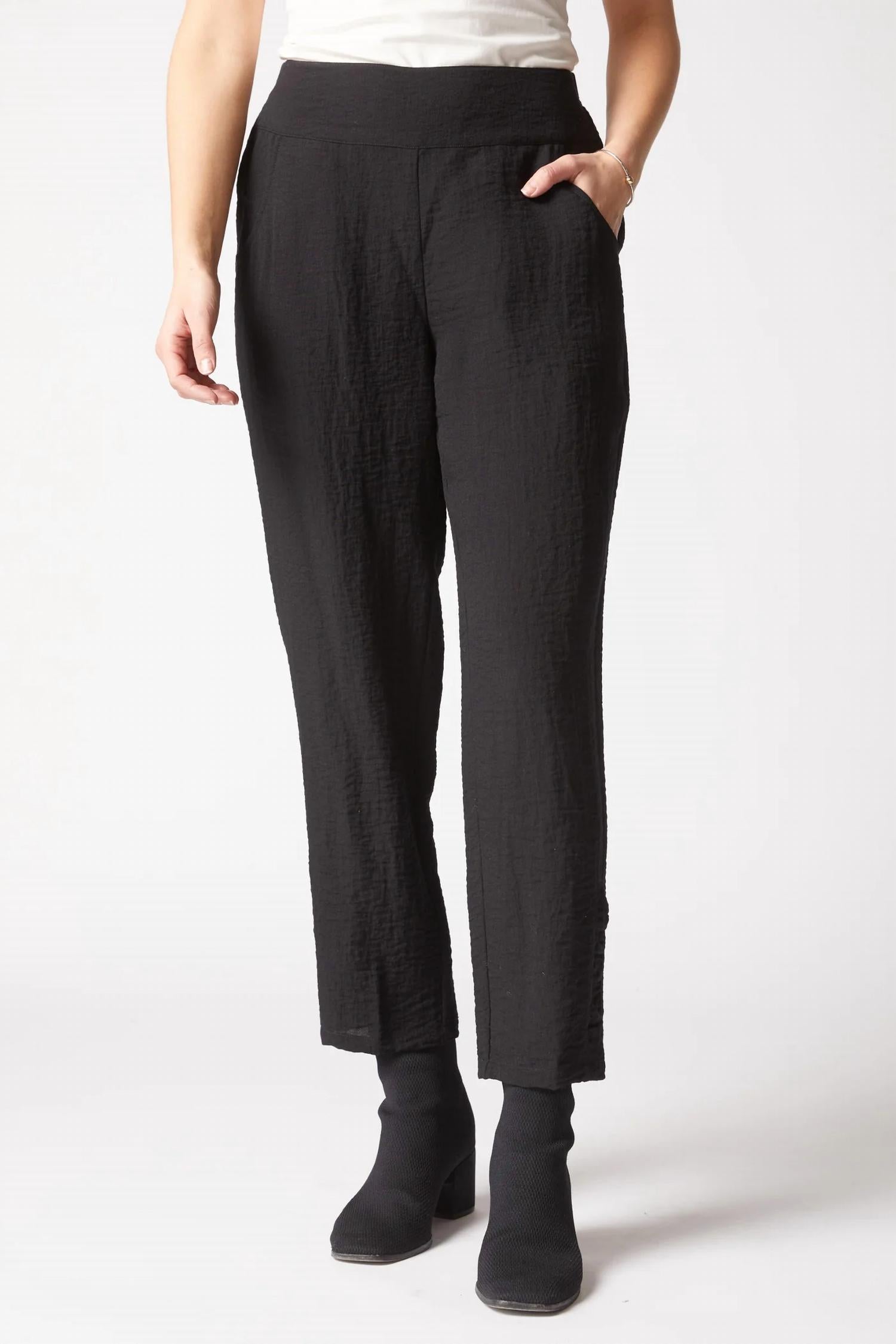 Habitat - Express Travel Ruched Ankle Pants