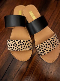 Qupid - Women's Leopard Lady Slides