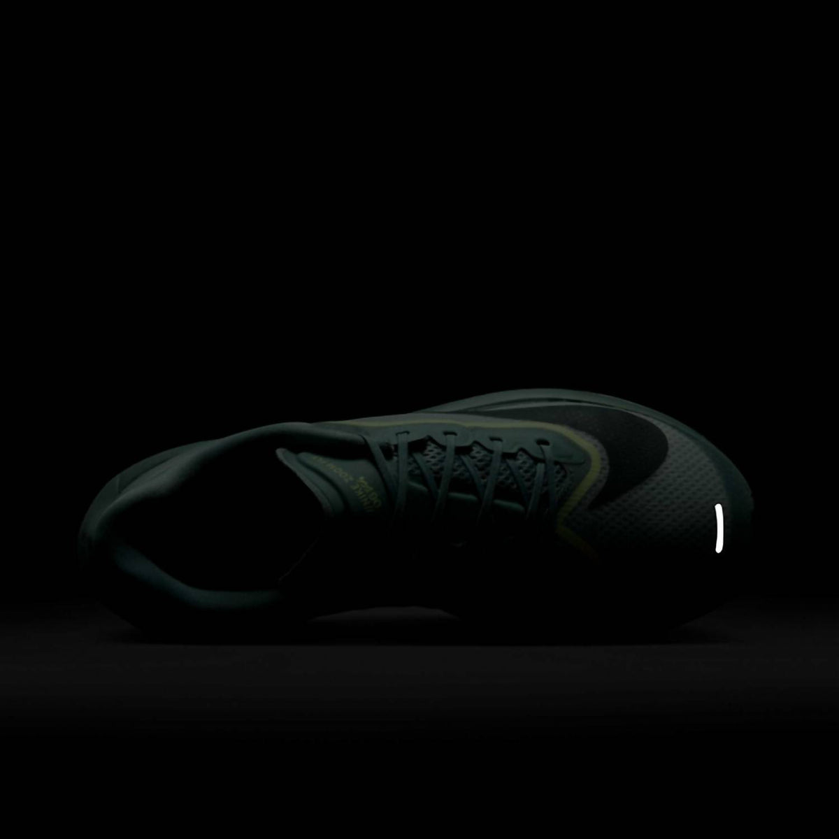 Nike - Men's Zoom Fly 6 Road Racing Shoes