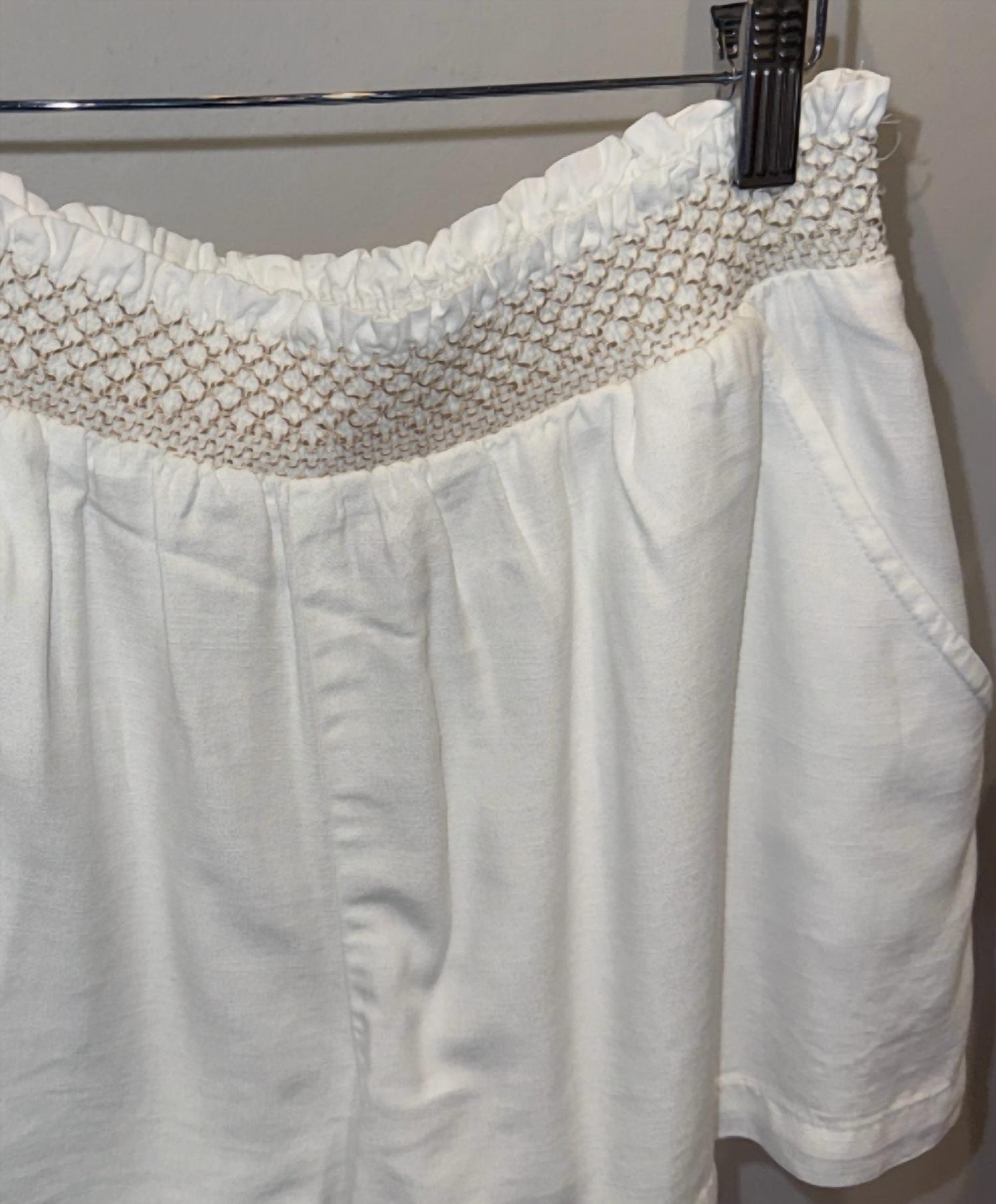 Elan - Women's Flowy Shorts