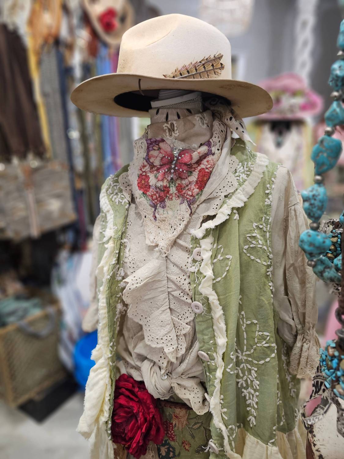 A Rare Bird - Women's Embroidery Ruffle Vest