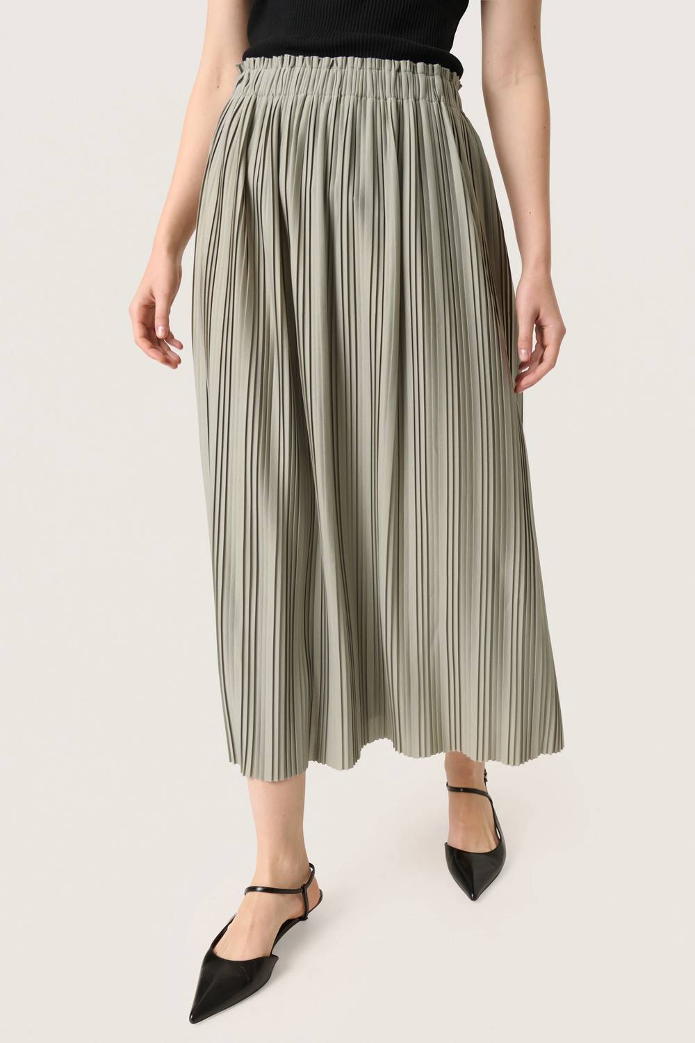 Soaked In Luxury - Sivone Plisse Elastic Waist Maxi Skirt