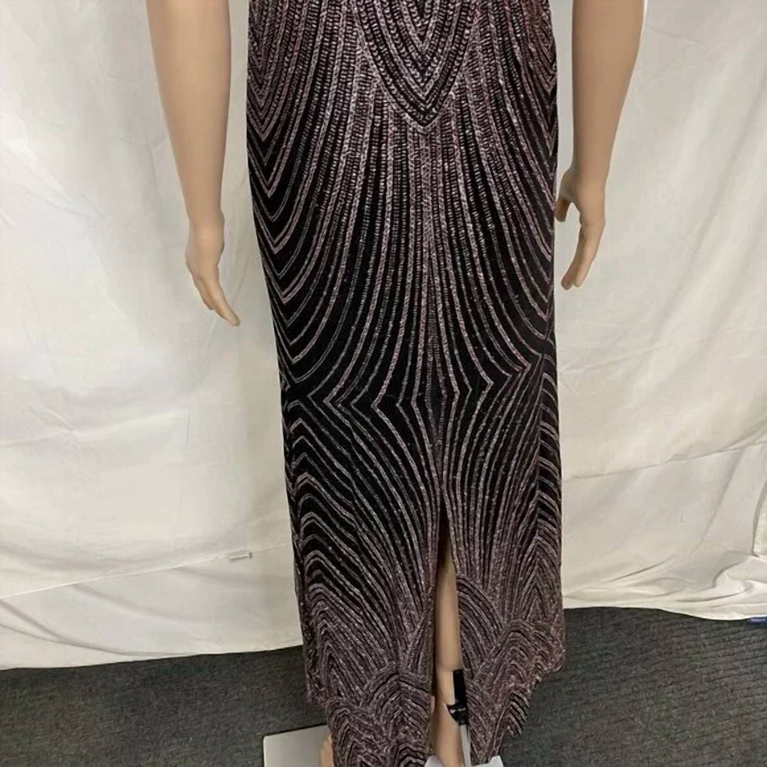 Betsy & Adam - Women’s Sequined & Glitter Mermaid Gown